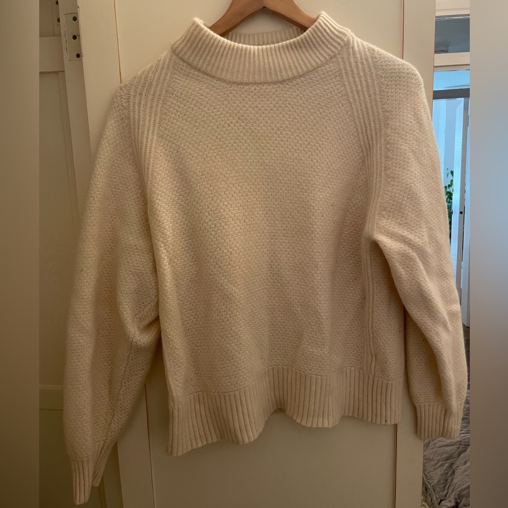 Everlane cashmere sweater - L